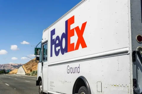 بازار سهام FedEx: آیا این غول لجستیکی از رقبا پیشی می‌گیرد؟