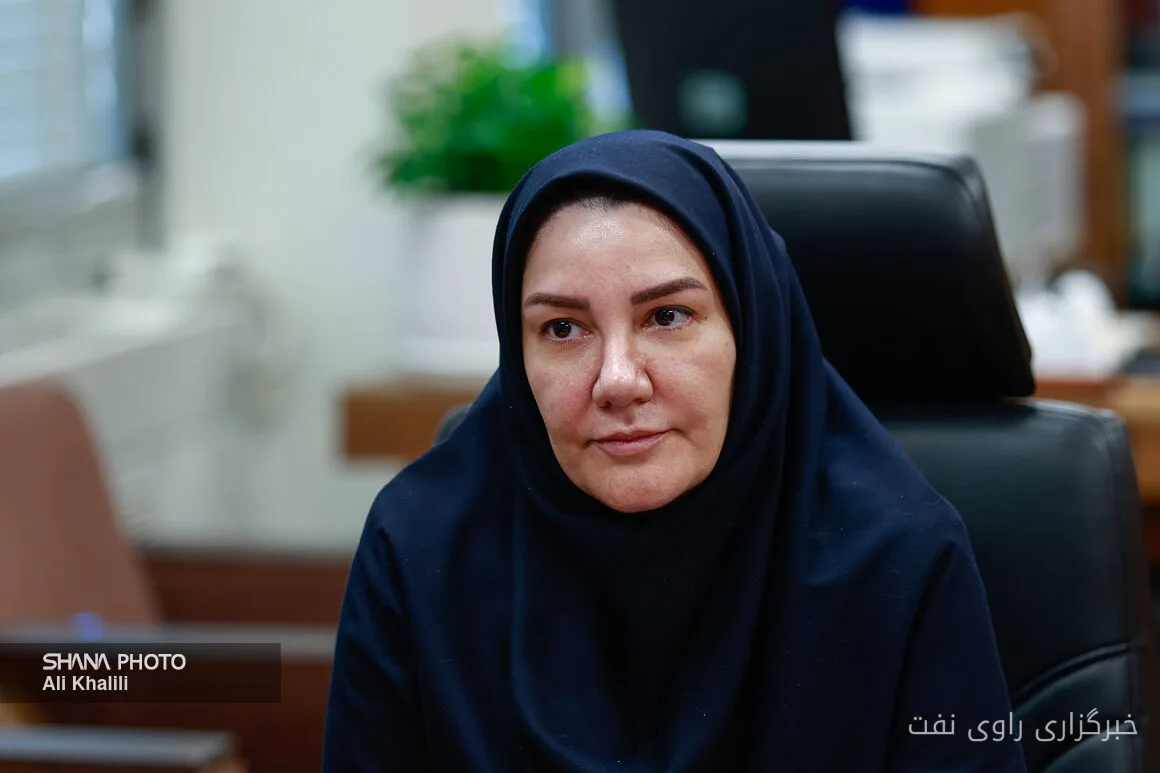 طرح یک روز بدون خودرو برای کارکنان وزارت نفت آغاز شد