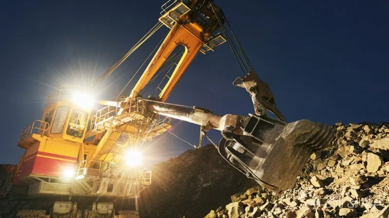 Saudi-Arabien entdeckt 110 Millionen Tonnen Uranhaltiges Mineral im Gebiet Medina