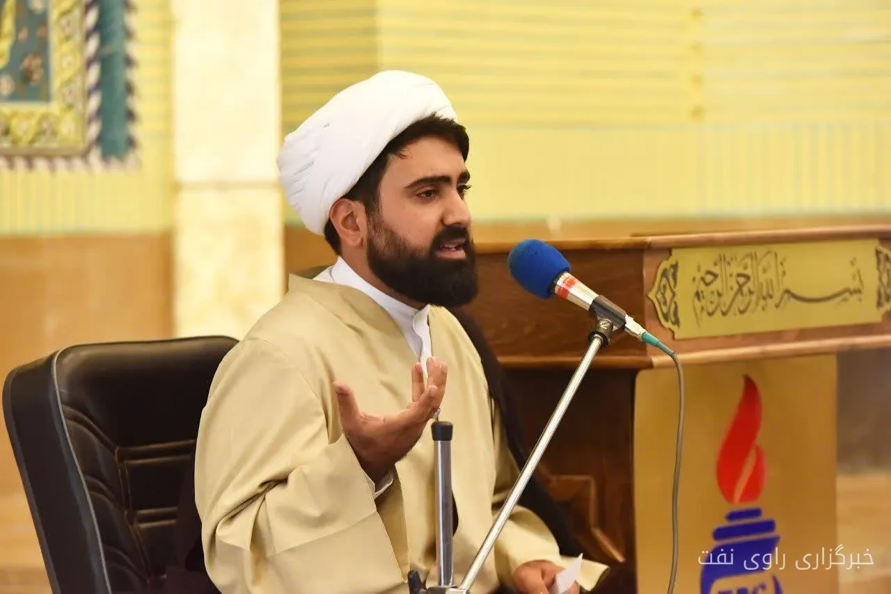 نشست اخلاق اسلامی در پتروشیمی تبریز با حضور کارکنان برگزار شد