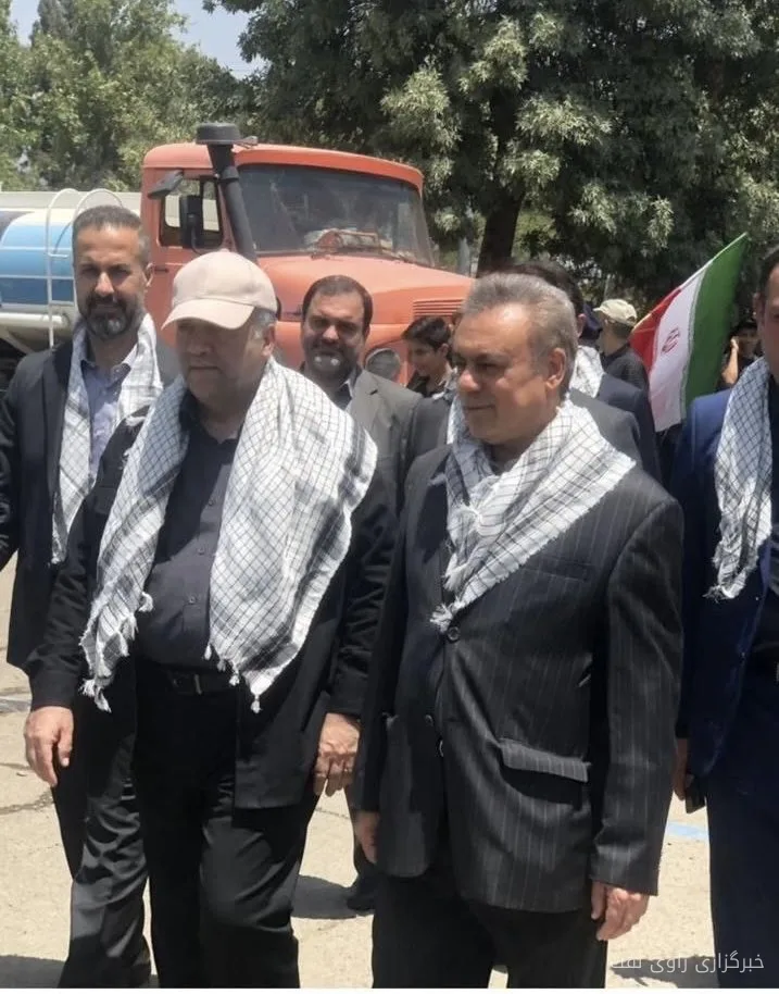 حضور محمد بیگدلی در مصلای تهران و ابهامات برخورد با متهمان پرونده چای دبش