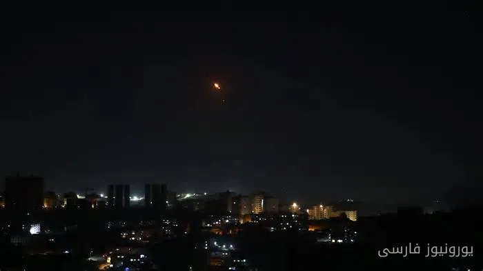 نفت به ۱۰۰ دلار در بشکه رسید؛ تنشها در منطقه اوج میگیرد
