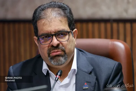 الرئيس التنفيذي لشركة الغاز الوطنية الإيرانية يوقع 109 عقدًا للطاقة