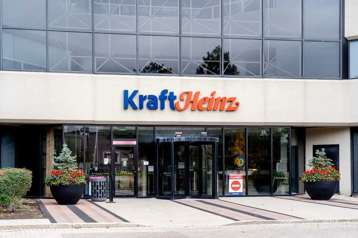 آیا سهام Kraft Heinz در برابر بخش مصرفکننده دفاعی ضعیف عمل میکند؟