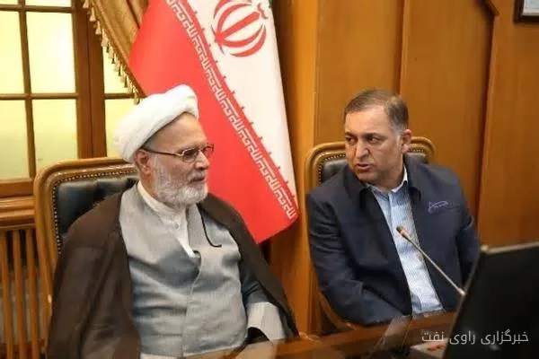 بازدید رئیس کل دادگستری استان مرکزی از پتروشیمی شازند