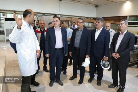 بازسازی مجتمع‌های پتروشیمی کارون، امیرکبیر و رازی در ماهشهر