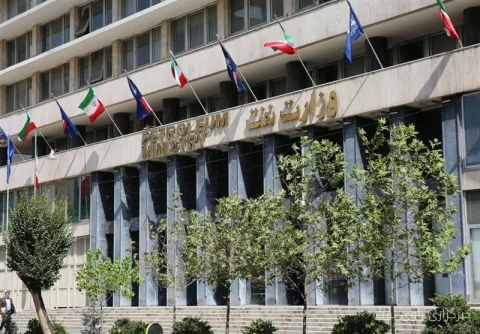 Farhad Shahroki's Letter to Masoud Pezeshkian Regarding the Appointment of the Minister of Oil