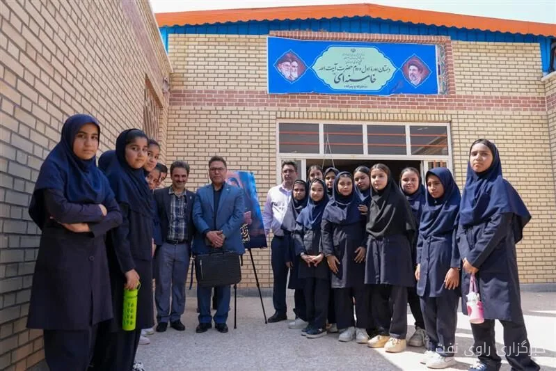 مناطق نفت‌خیز جنوب هنرستان فنی و حرفه‌ای دخترانه در عبدالله عموری راه‌اندازی کرد