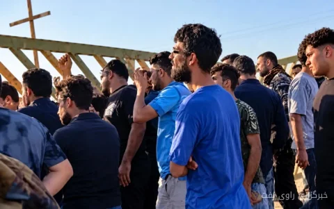 Protest of 292 Project Workers in the Oil Industry Against Rising Living Costs