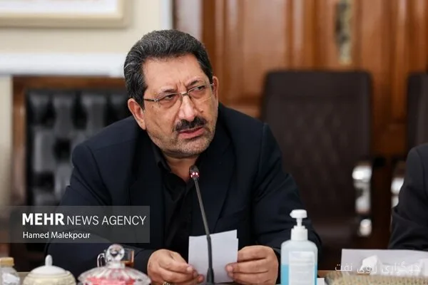 سید محمد اتابک از بازگشت واحدهای پتروشیمی و فولاد به چرخه تولید خبر داد