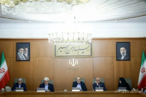 بررسی روند بازسازی تأسیسات نفت و گاز کشور به ریاست مسعود پزشکیان