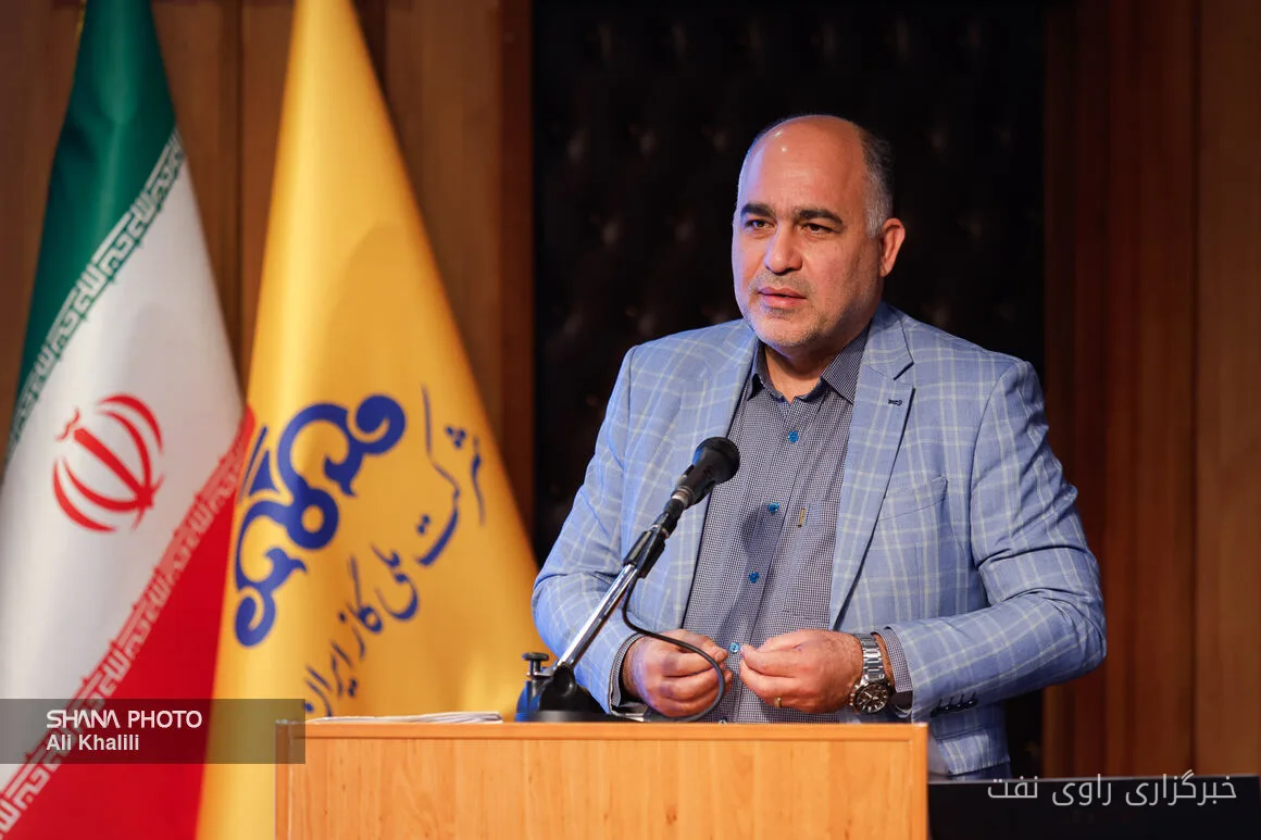 شهرام احمدی بر ضرورت صلاحیت حرفهای مدیران اچاسئی تأکید کرد