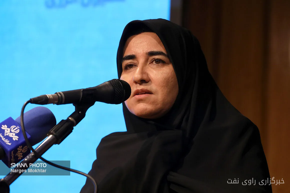 سارا فلاحی بر ضرورت اعتماد به توانمندی زنان تأکید کرد
