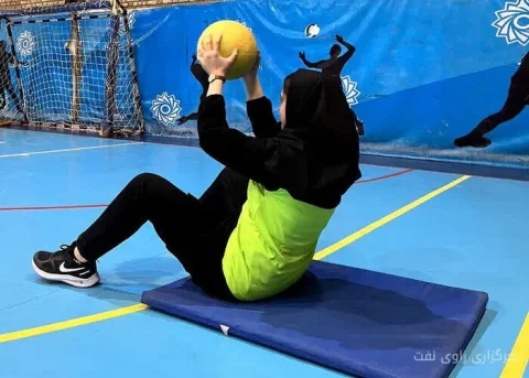 زهره یوسفیان‌ملا بر احیای ورزش همگانی بانوان نفت تأکید کرد