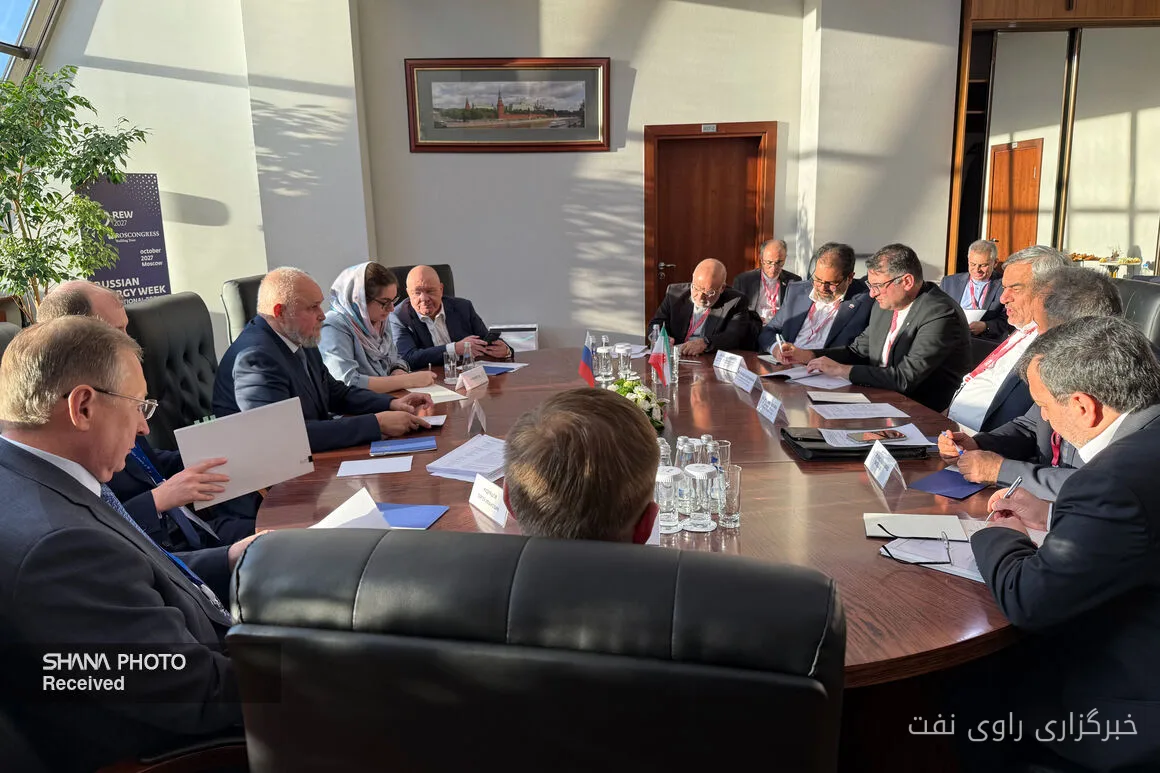 تطوير التعاون في مجال الطاقة بين إيران وروسيا من خلال اتفاقية تجارة الغاز