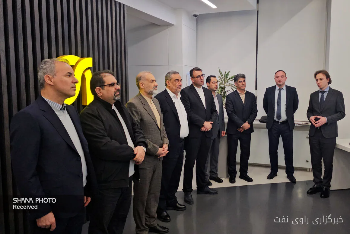 بازدید حمید بورد از مرکز مانیتورینگ زاروبژنفت در مسکو
