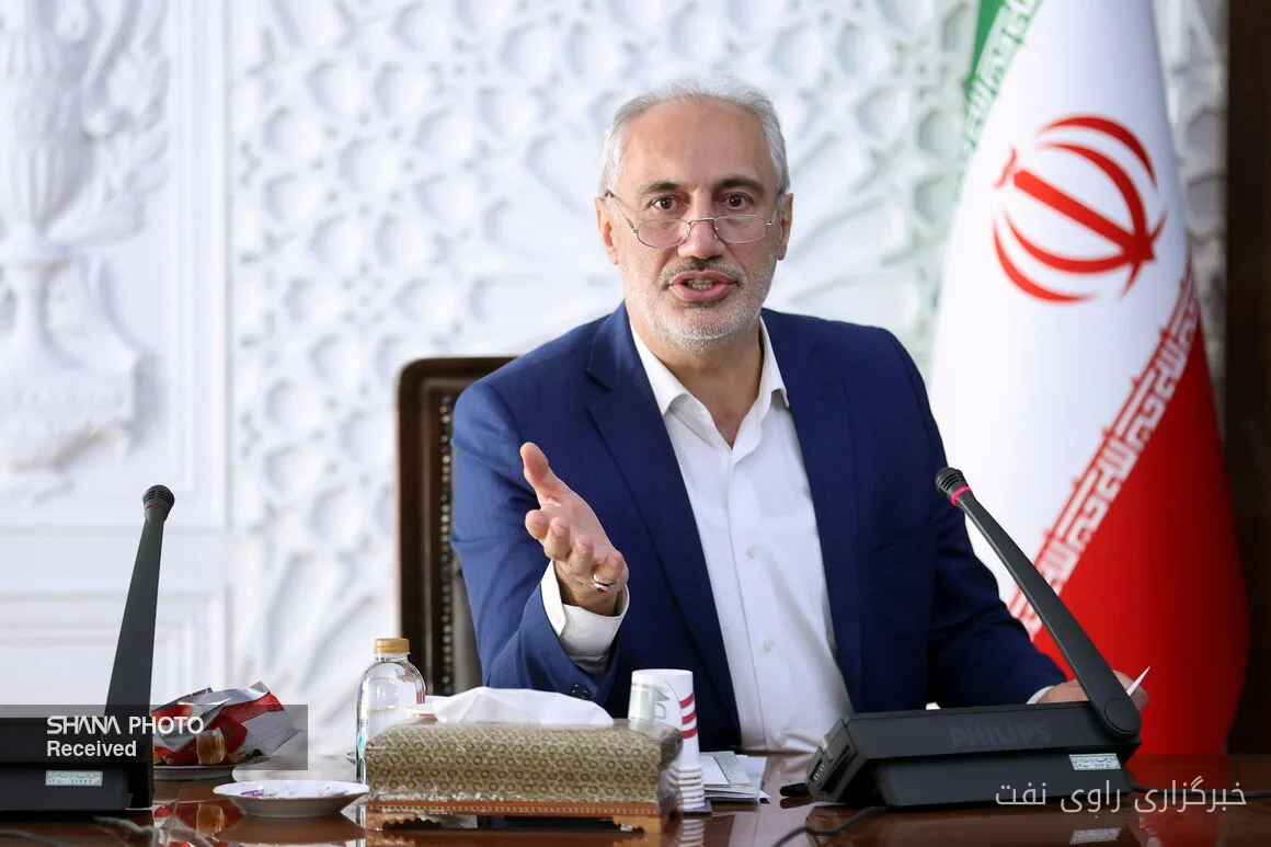 حمید پورمحمدی بر لزوم مدیریت مصرف گاز در فصل سرد تأکید کرد