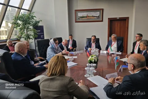 حمید بورد بر تطوير التعاونات الطاقوية بين إيران وروسيا وجمهورية أذربيجان تأكيد