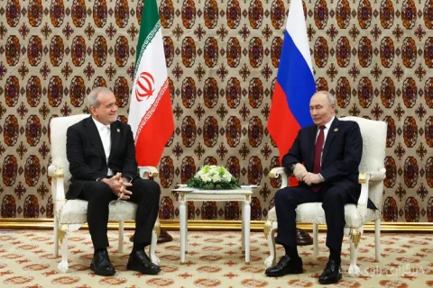 مسعود پزشکیان و ولادیمیر پوتین بر تقویت همکاری‌های انرژی تأکید کردند