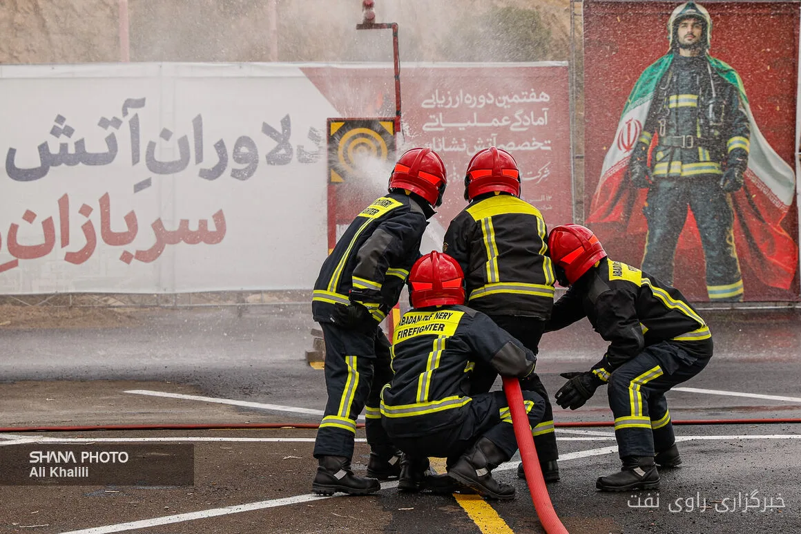 افزایش آمادگی آتشنشانان در پالایش نفت امام خمینی شازند