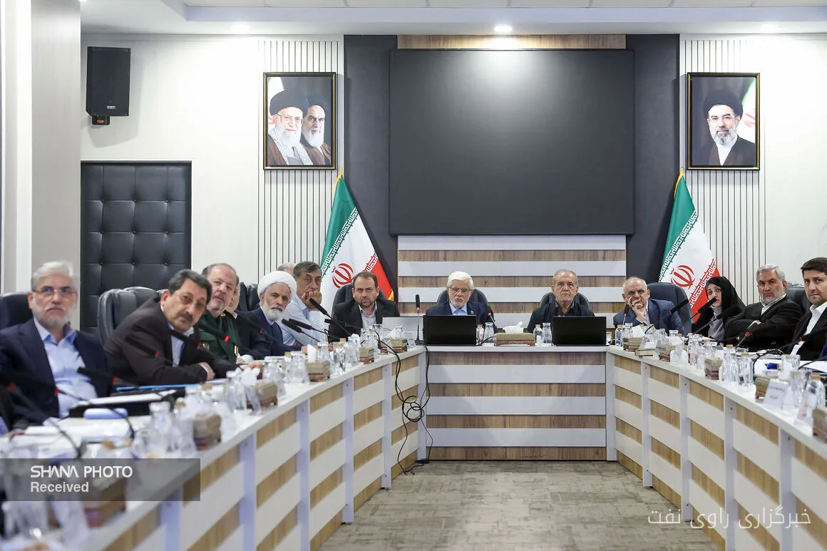 قدردانی رئیسجمهوری از تلاشهای جهادگران عرصه نفت و انرژی