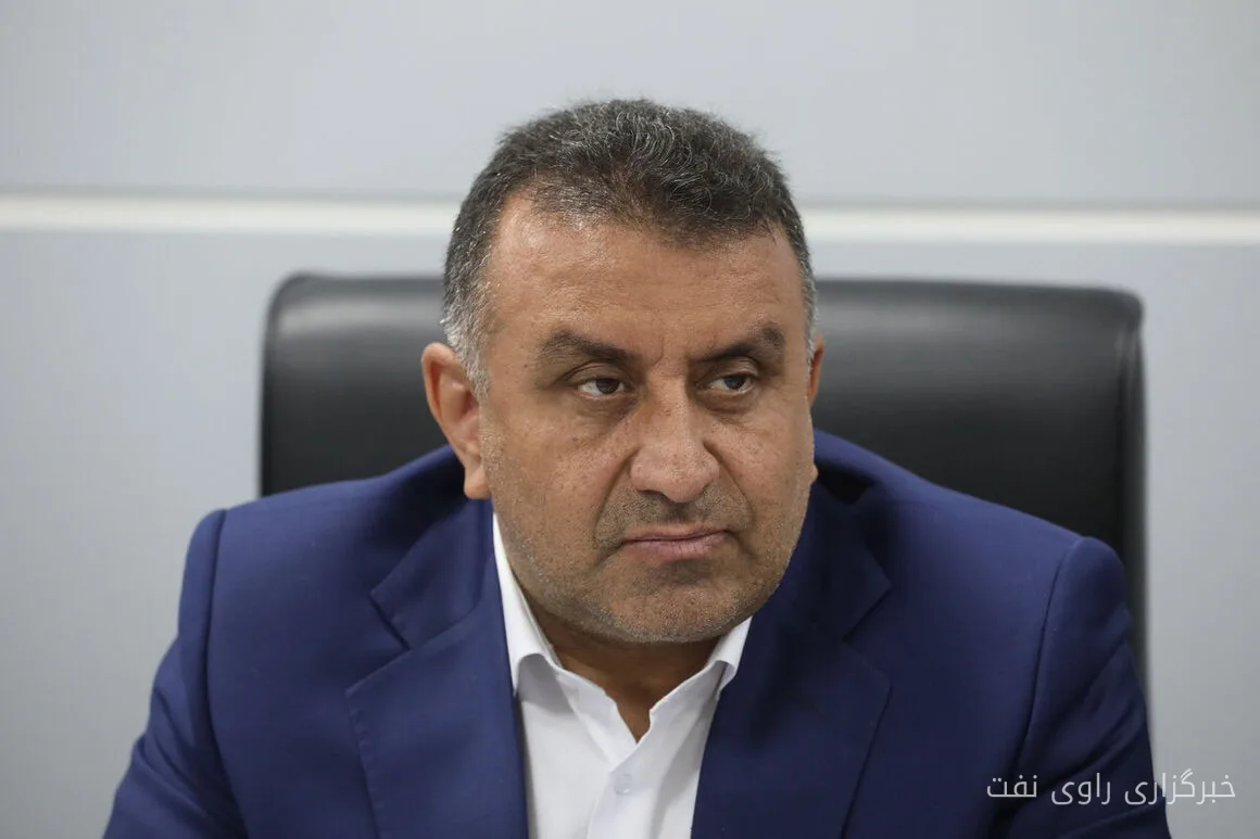 انتخاب وزیر نفت باید با در نظر گرفتن منافع ملی انجام شود