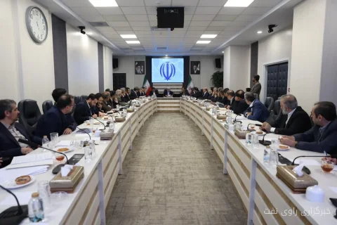 محمدرضا عارف ۱۱۷ طرح فناورانه برای افزایش تولید نفت و کاهش ناترازی انرژی معرفی کرد