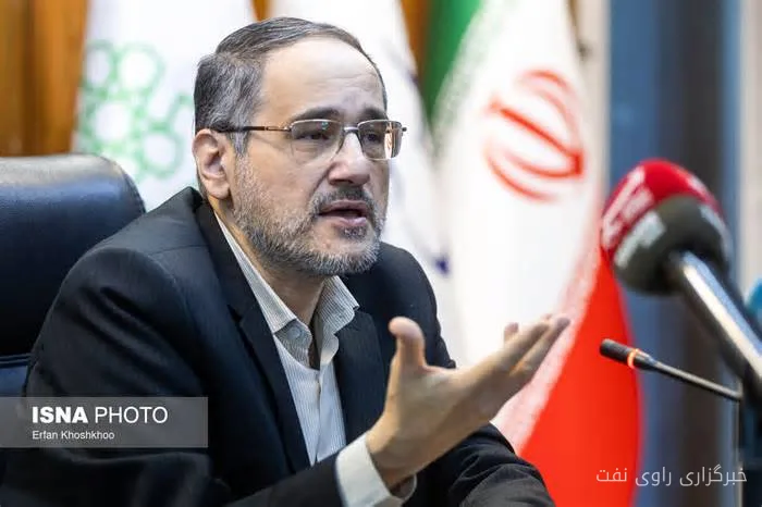 رئیس مرکز پژوهشهای مجلس بیش از 90 درصد صنعت پتروشیمی در اختیار بخش عمومی است