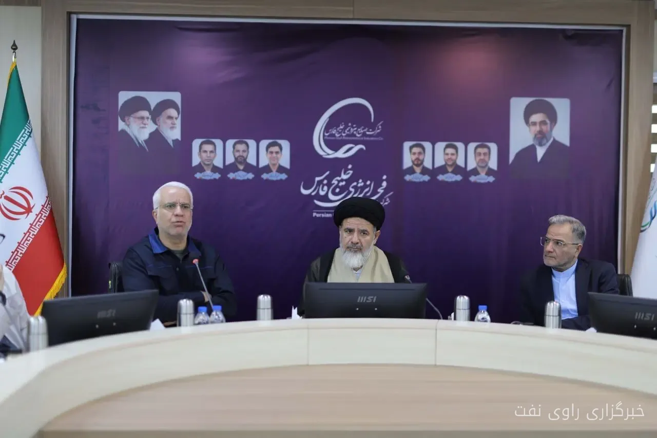 نشست مدیران پتروشیمی بندر ماهشهر و تأکید بر حفظ اشتغال و پایداری تولید