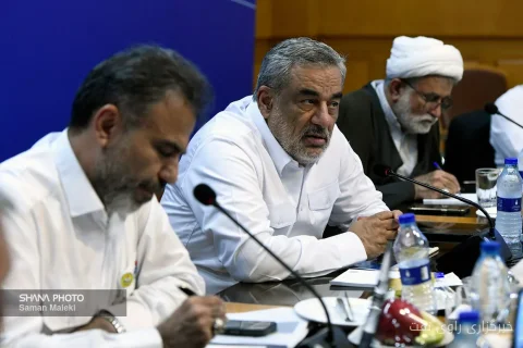تسهیل تأمین مالی بازسازی تأسیسات صنعت نفت توسط حمید بورد